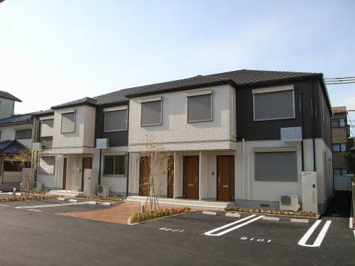 グランマスト塩屋崎 B棟の外観