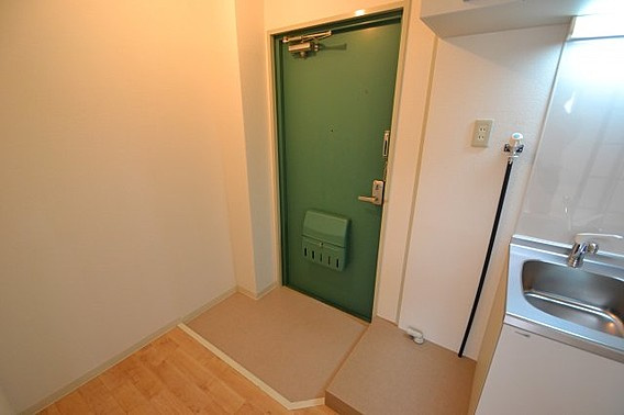 シャトーヒロの玄関