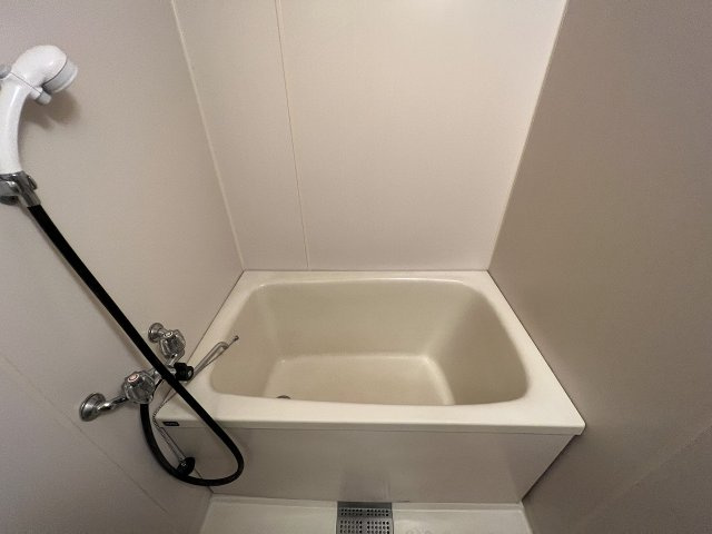 都マンションの浴室