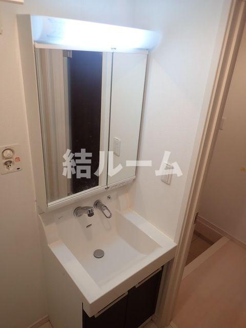 板橋区小茂根４丁目のアパートの洗面所