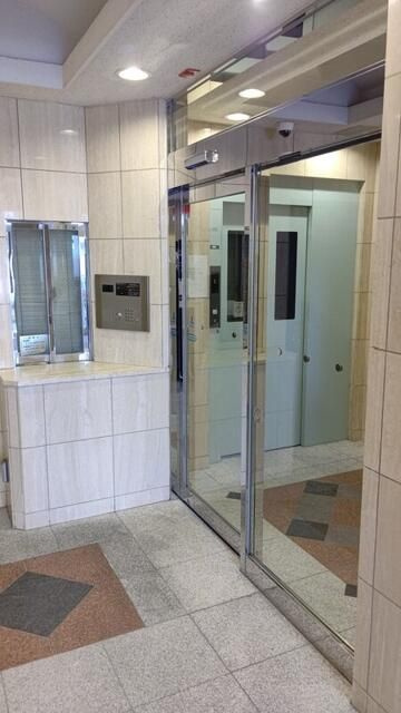 ＫＥＮＥＤＩＸ船橋のエントランス