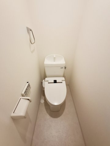 リブレメゾン香櫨園のトイレ
