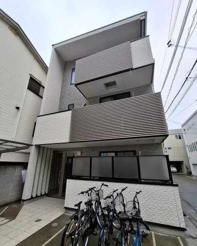 リブレメゾン香櫨園の外観
