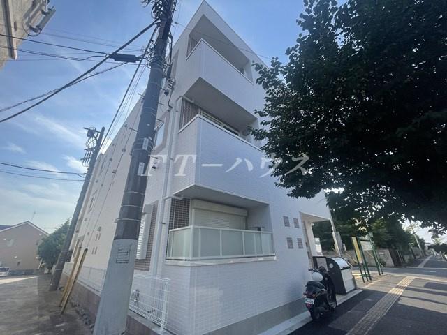 プレゾン　ア　トワⅤの外観