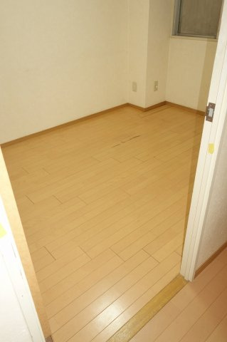 マンションニュー本郷の寝室