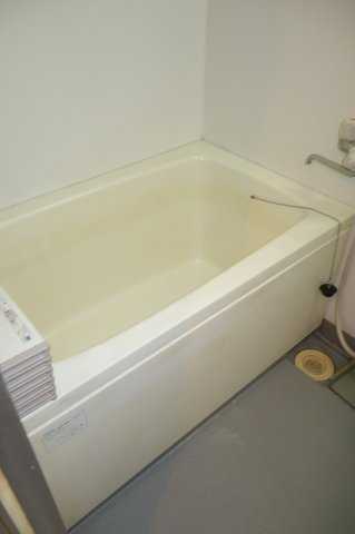 マンションニュー本郷の浴室