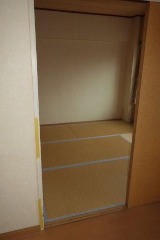 マンションニュー本郷の和室