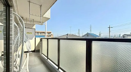 前川公園ローヤルコーポのバルコニー|広々としたバルコニーです