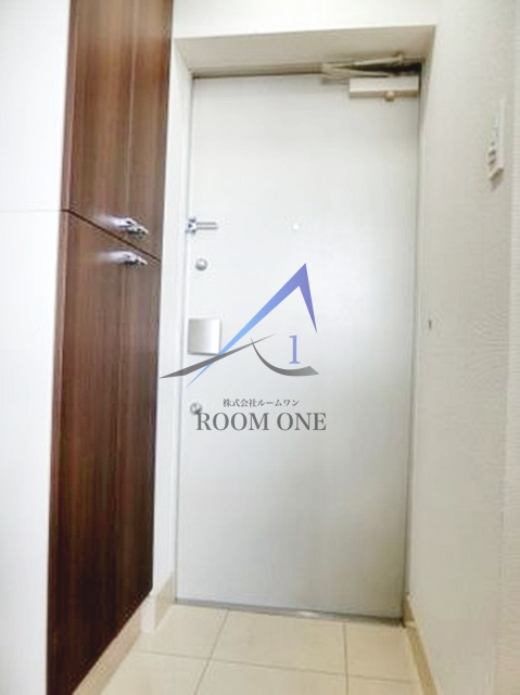 レグラス横浜西口の玄関|玄関です。