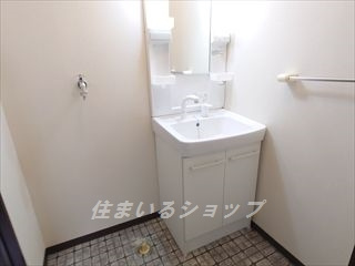 フレグランス９１７の洗面所|シャンプードレッサー