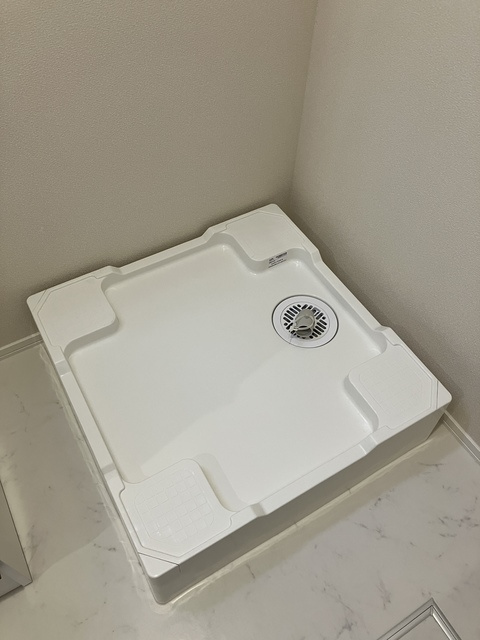 Villa Feliceの居間・リビング|★室内洗濯機置き場★