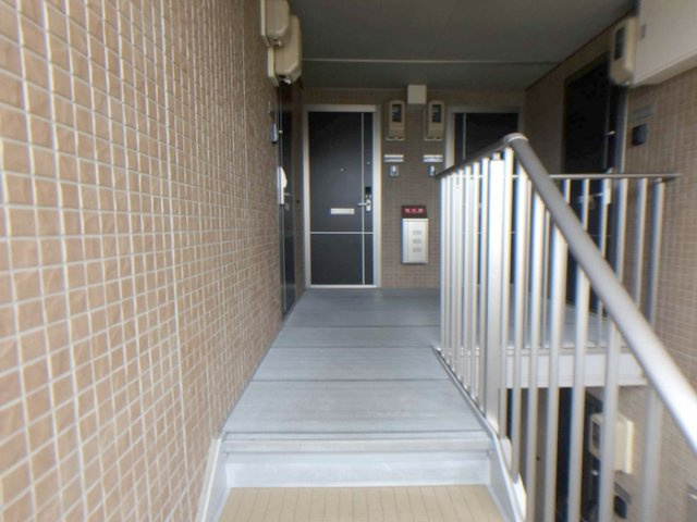 ディアコート和田駅前201のロビー