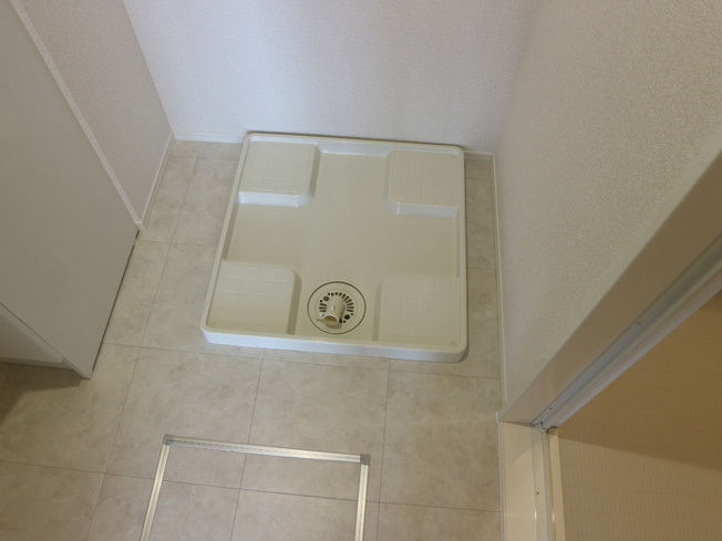 【設備】 | BRANSIA目川 | 室内に洗濯機をおけます
