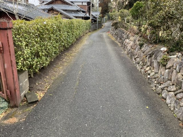 朝倉市小隈　売り土地の前面道路含む現地写真|前面道路含む現地写真です