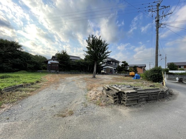 朝倉市鵜木　売り土地の前面道路含む現地写真|前面道路含む現地写真です