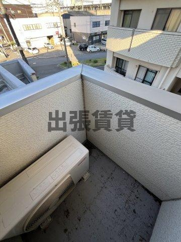 仲介手数料0円！！ディアマンテ八田のバルコニー