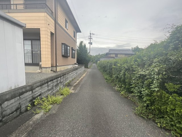 朝倉市小田　売り土地の前面道路含む現地写真|前面道路含む現地写真です