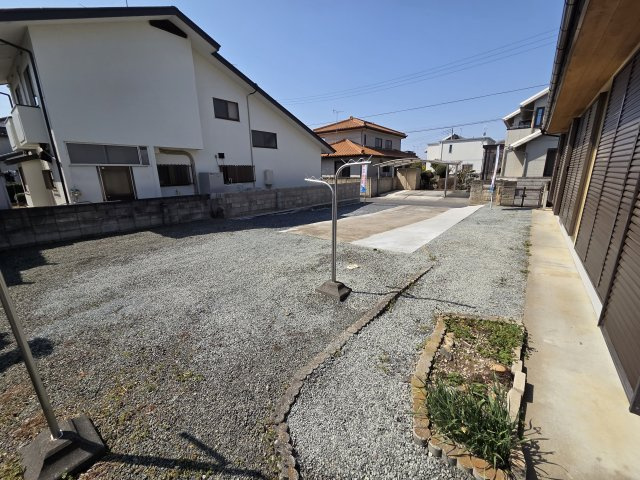 太田市由良町　中古住宅の庭