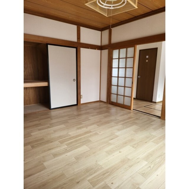 常陸大宮市下町戸建の内装