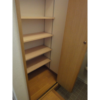 【玄関】 | ウィステリア代々木 | 玄関収納