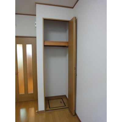 【収納】 | ウィステリア代々木 | クローゼット