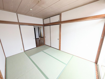 畳は落ち着きますね！