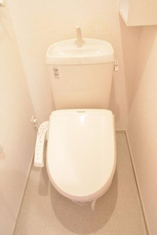 シェーネーアゼリア　Ⅰのトイレ