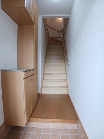 ルネサンスＡの玄関