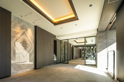 【エントランス】 | パークアクシス横濱大通り公園