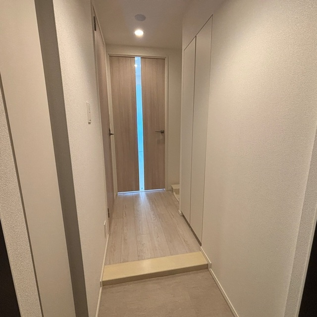 パークアクシス品川天王洲アイルの玄関|※写真は同タイプ住戸です。