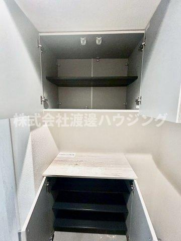 サンコーポ平野の収納|下駄箱付き。