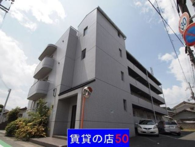 山善ハイツの外観