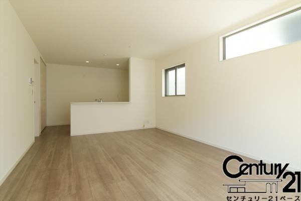 リーブルガーデン笛堂 １号棟 ／新築一戸建の内観：施工例|■ペアガラス使用で結露の心配もありません！■