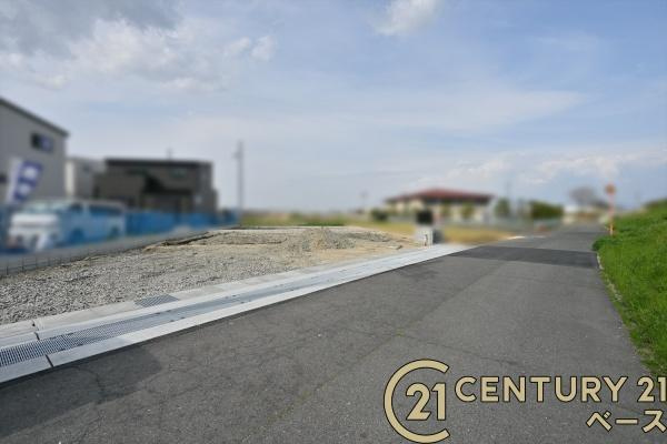 リーブルガーデン笛堂 ２号棟 ／新築一戸建の前面道路含む現地写真