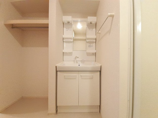 ソフィアＦの洗面所|忙しい朝には欠かせない洗面所です