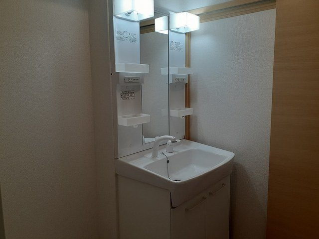 マ－ブル　Ⅱの洗面所|コンパクトで使いやすい洗面所