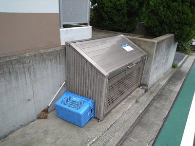 【その他】 | レオパレスサランズ日吉 | ダストボックス