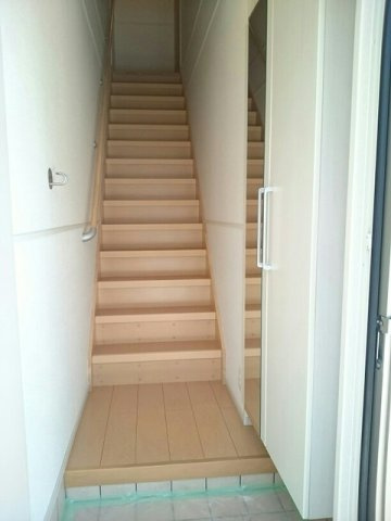 メゾン　オオコシの玄関