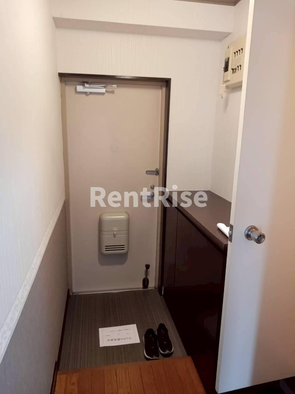 サンライト藤宮の玄関