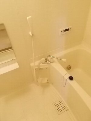 サンシャイン吉富の浴室
