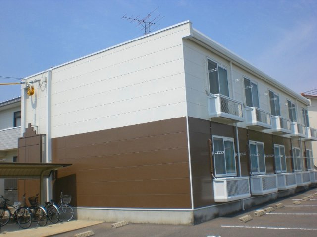 レオパレスコンフォートドミールの外観