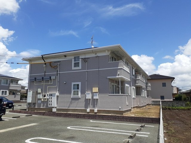 エンブレイスリセス