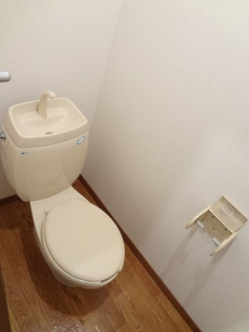 コーポシャインⅠのトイレ