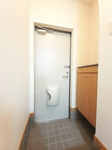 バイオレットの玄関