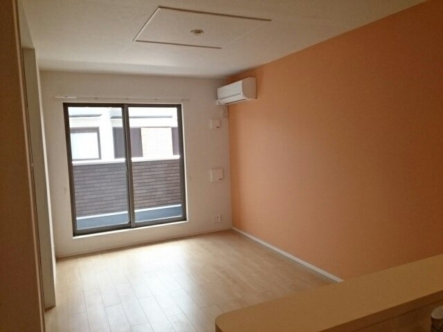 オーブ　Ⅱの居間・リビング