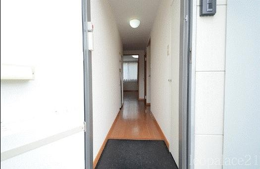 レオパレスグリーンコート　小栗の玄関|備品や設備仕様は号室等により異なります現地をご確認下さい。