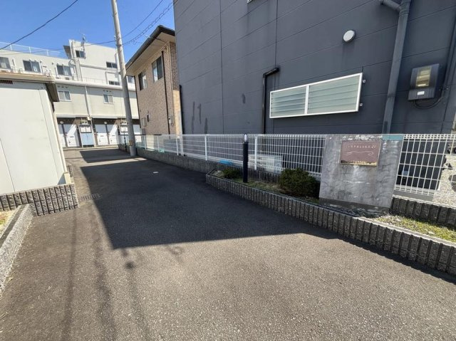 レオパレスグリーンコート　小栗のその他