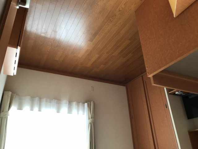 レオパレスサンモールⅡの居間・リビング