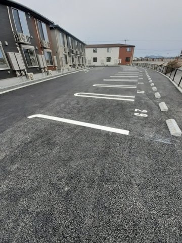 グリーンハウスＫ・Ｔ　ⅢＣの駐車場