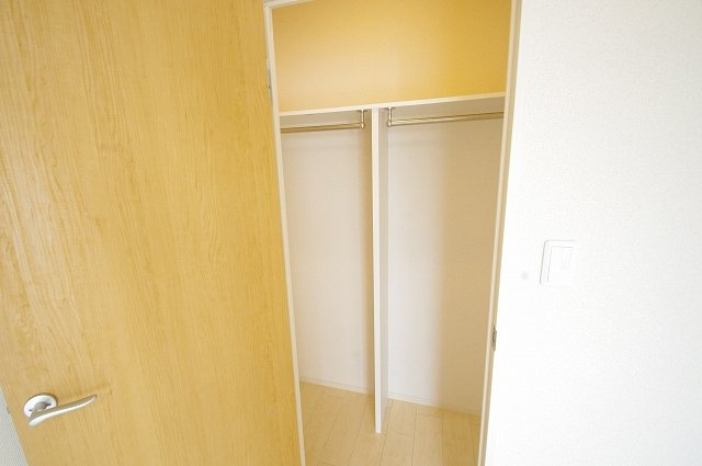 クレイノグランメゾン　アオイの内装